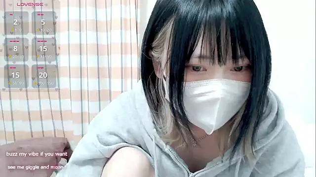 FUYU rain online show from 10-31-25, 12:29