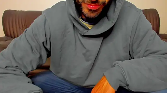 sexyhotmusclesforyou1 online show from 04-11-26, 07:50