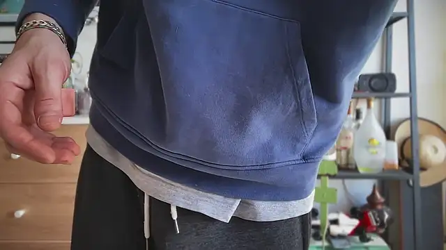 Snapshot of MikymikeBBWD chatting on 02-28-26, 01:22 MikymikeBBWD online show from 02-28-26, 01:22