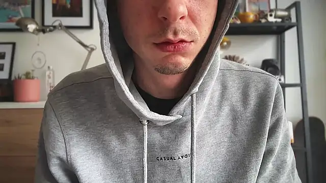 Snapshot of MikymikeBBWD chatting on 02-06-26, 12:12 MikymikeBBWD online show from 02-06-26, 12:12