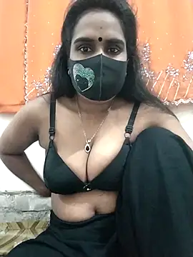 Snapshot of Mitila-3232 chatting on 02-16-25, 03:37 Mitila-3232 online show from 02-16-25, 03:37