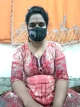 Snapshot of Mitila-3232 chatting on 02-24-25, 02:40 Mitila-3232 online show from 02-24-25, 02:40