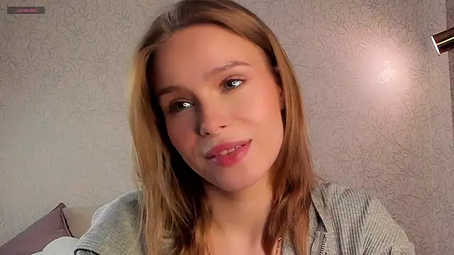 TaiteBayles online show from 12-19-25, 01:09