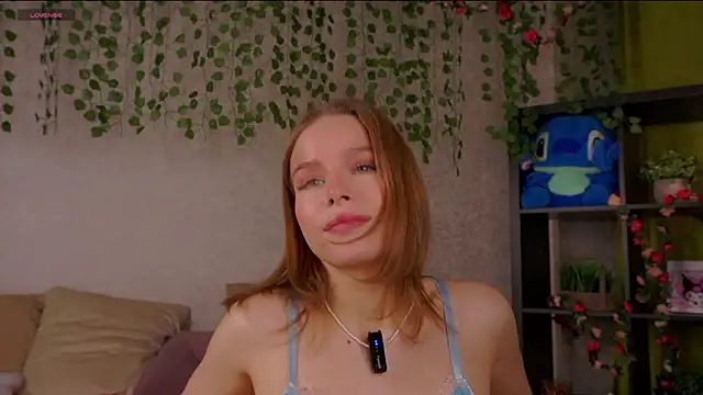 TaiteBayles online show from 02-06-26, 01:34