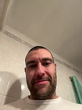Snapshot of Jackcazzone_82 chatting on 02-17-25, 10:05 Jackcazzone 82 online show from 02-17-25, 10:05