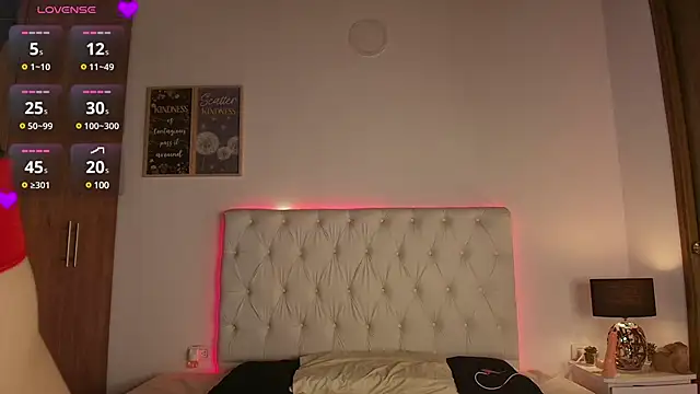 Julieta priv online show from 03-17-25, 05:16