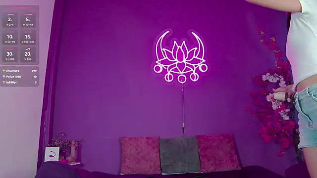 Arii moon online show from 10-02-25, 07:50