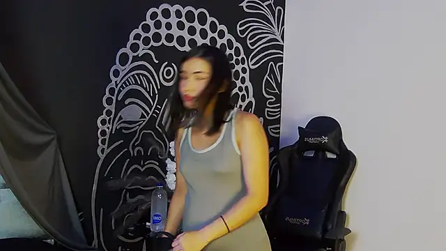 Arii moon online show from 03-30-26, 07:48