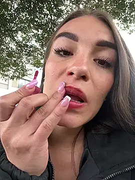 EMILY-07  online show from 03-21-25, 02:18