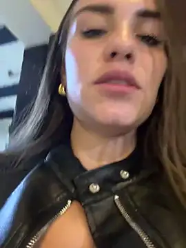 EMILY-07  online show from 02-18-25, 08:03