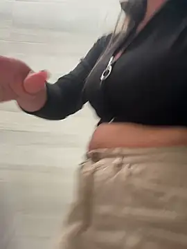 EMILY-07  online show from 03-20-25, 07:57