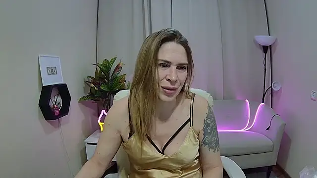 TessaDaybreak online show from 03-08-26, 01:25