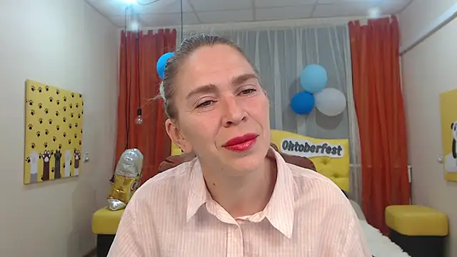 TessaDaybreak online show from 09-27-25, 06:30