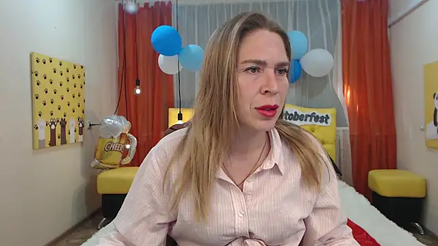 TessaDaybreak online show from 09-25-25, 06:19