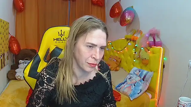 TessaDaybreak online show from 03-22-25, 04:37