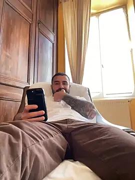 morfeoX online show from 10-16-25, 11:40