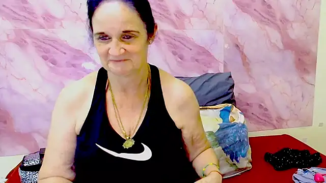 LuciousGrace online show from 10-13-25, 05:36