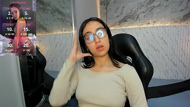 lucelly 15 online show from 12-03-25, 11:53