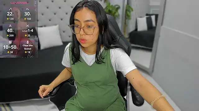 lucelly 15 online show from 02-04-26, 11:38