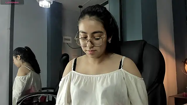 lucelly 15 online show from 02-01-26, 11:52