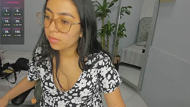 Snapshot of lucelly_15 chatting on 03-03-26, 11:39 lucelly 15 online show from 03-03-26, 11:39