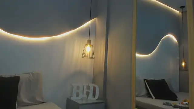 lucelly 15 online show from 10-31-25, 11:51