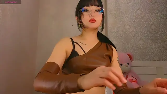 Demonic Angel  online show from 04-30-26, 04:14