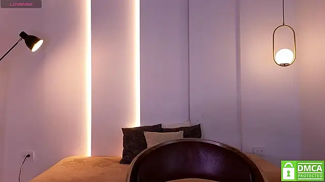 Lana Starlett online show from 11-22-25, 01:37