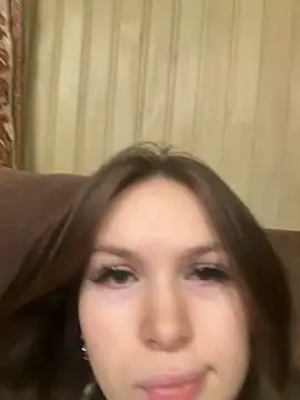 Snapshot of -Amora chatting on 12-03-25, 12:15 -Amora online show from 12-03-25, 12:15