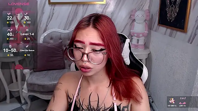 Snapshot of Anni_acker_b chatting on 03-15-25, 07:59 Anni acker b online show from 03-15-25, 07:59