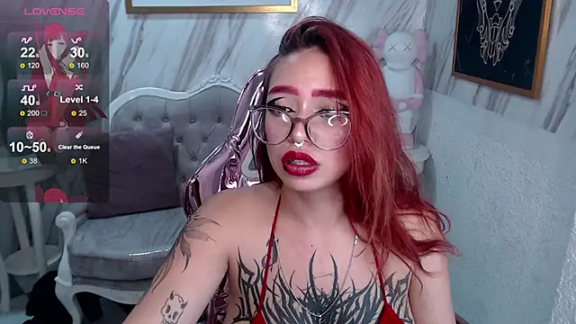 Snapshot of Anni_acker_b chatting on 03-13-25, 10:43 Anni acker b online show from 03-13-25, 10:43