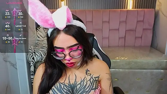 Anni acker b online show from 11-28-25, 03:39