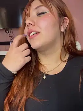 Snapshot of _ivyginger chatting on 03-10-25, 06:49 ivyginger online show from 03-10-25, 06:49