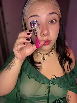  ivyginger online show from 04-12-26, 02:37