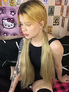 ucutebb online show from 02-13-25, 08:13