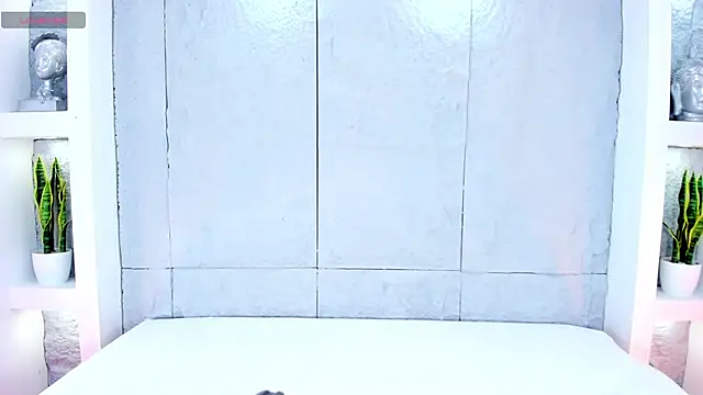 MiaMistrex online show from 11-09-25, 04:27