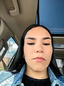 Naatalia online show from 04-12-26, 07:28