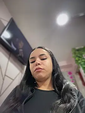 Snapshot of Naatalia chatting on 11-29-25, 10:32 Naatalia online show from 11-29-25, 10:32