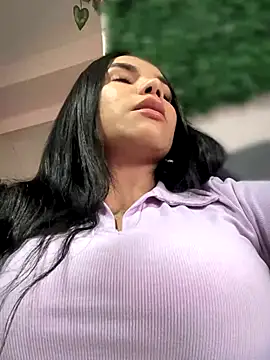 Snapshot of Naatalia chatting on 09-18-25, 09:40 Naatalia online show from 09-18-25, 09:40