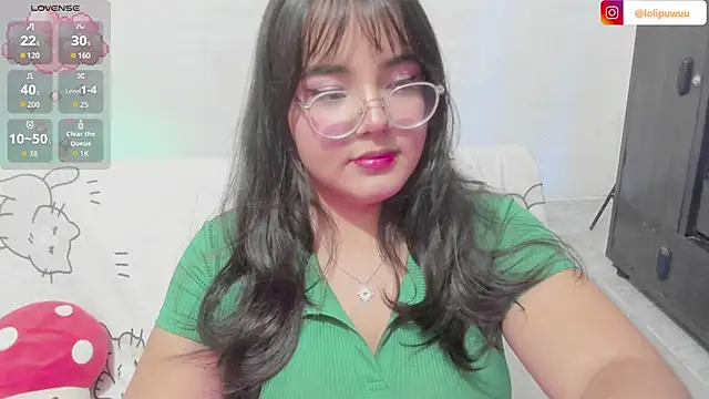 Snapshot of Naoko_7w7 chatting on 05-06-26, 01:20 Naoko 7w7 online show from 05-06-26, 01:20