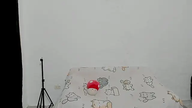 Naoko 7w7 online show from 01-13-26, 01:09