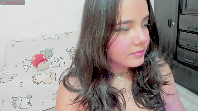 Naoko 7w7 online show from 11-26-25, 10:32