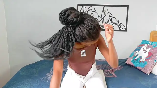 karina-lopez online show from 12-21-25, 02:30