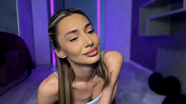 alissadreams online show from 06-25-26, 03:39