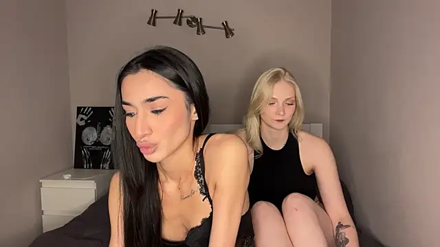 alissadreams online show from 09-24-25, 04:57