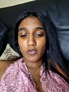 Snapshot of indianpink_lips chatting on 09-18-25, 04:21 indianpink lips online show from 09-18-25, 04:21