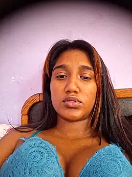 indianpink lips online show from 05-15-26, 12:03