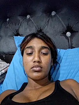 Snapshot of indianpink_lips chatting on 04-02-26, 02:35 indianpink lips online show from 04-02-26, 02:35