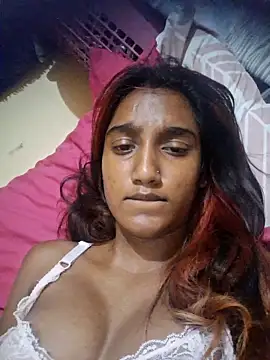 Snapshot of indianpink_lips chatting on 02-12-26, 12:21 indianpink lips online show from 02-12-26, 12:21