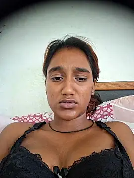 Snapshot of indianpink_lips chatting on 03-17-26, 11:13 indianpink lips online show from 03-17-26, 11:13